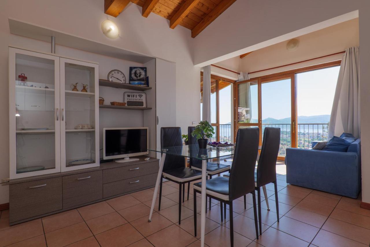 Panoramic'S Loft Apartment แวร์บาเนีย ภายนอก รูปภาพ