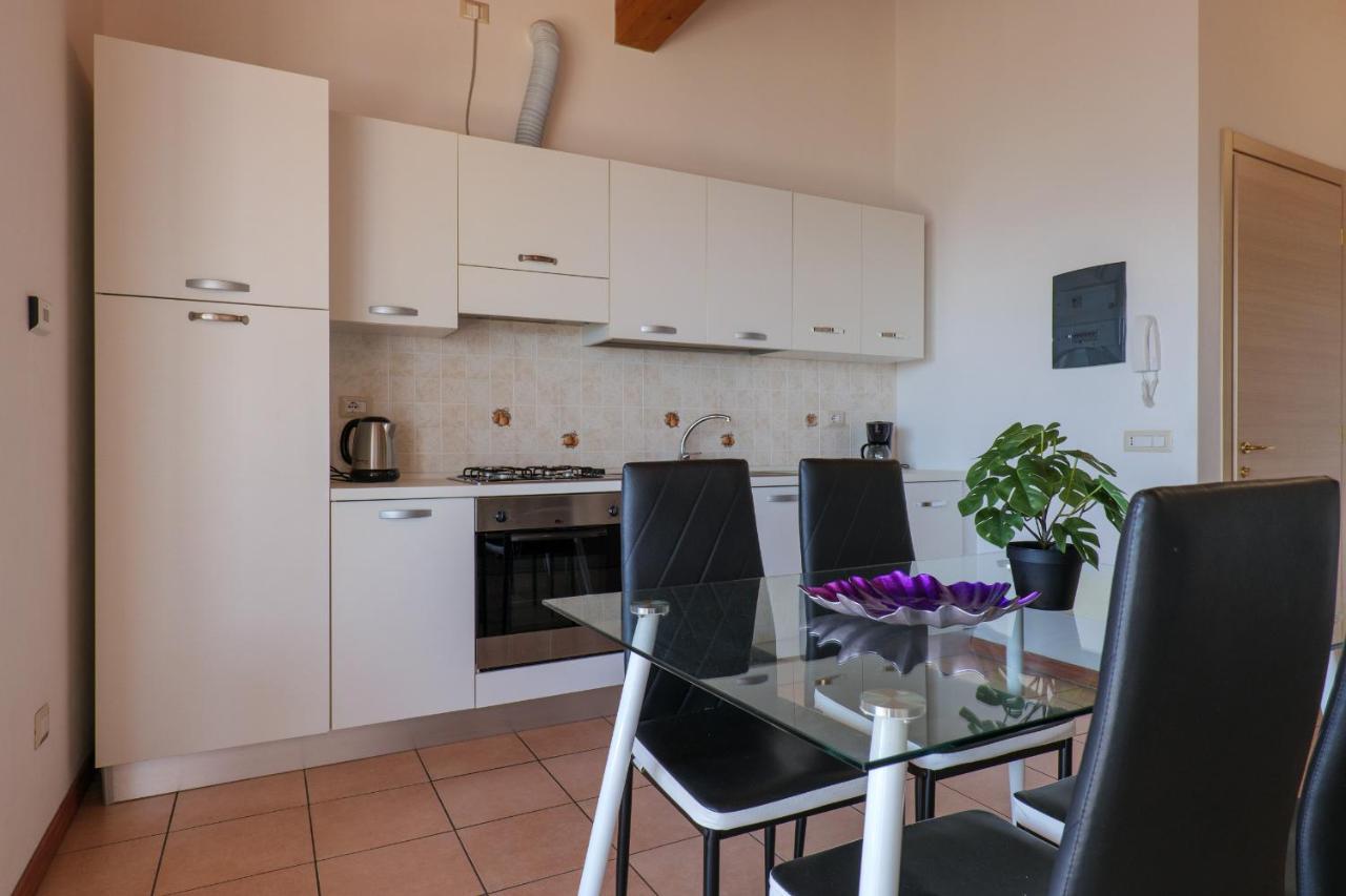 Panoramic'S Loft Apartment แวร์บาเนีย ภายนอก รูปภาพ
